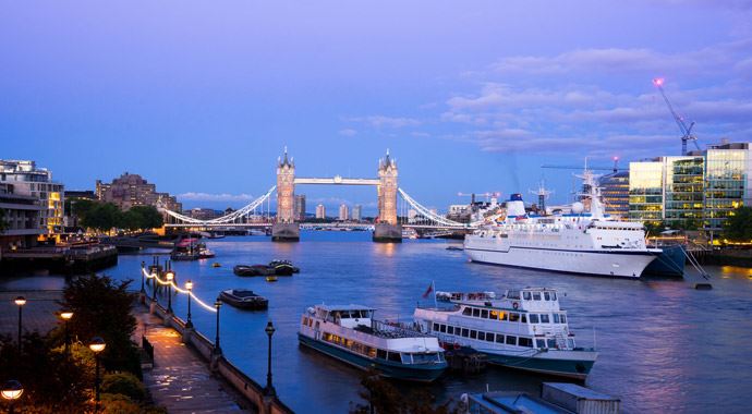 İngiltere'ye 1 trilyon sterlin yatırım gitti İngiltere'ye 1 trilyon sterlin yatırım gitti