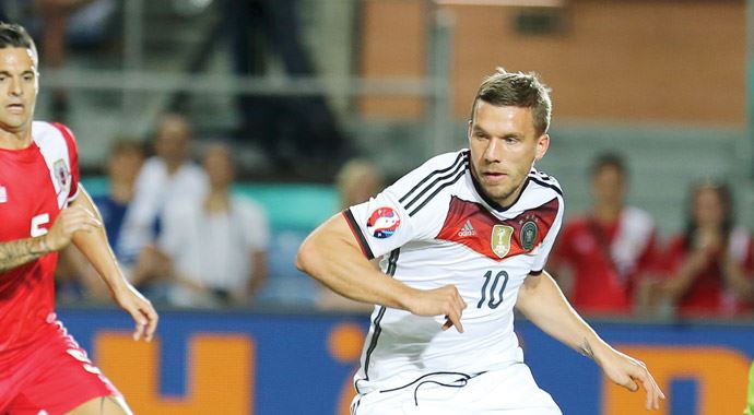 Podolski&#039;ye hücum