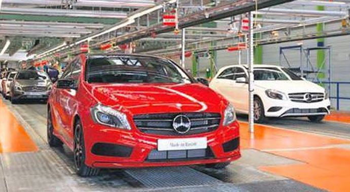 Mercedes yetişebilmek için, çalışanlarının... Mercedes yetişebilmek için, çalışanlarının...