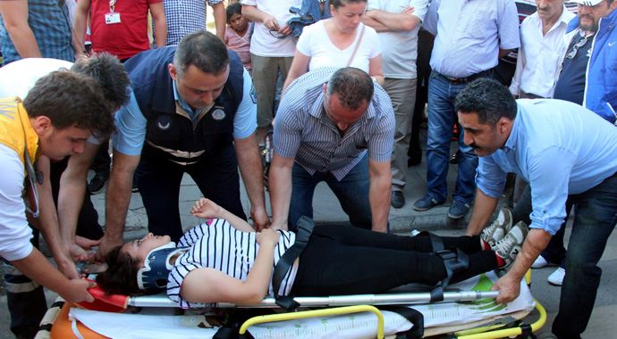 Yaya geçidinde çarptığı genç kızı böyle suçladı!