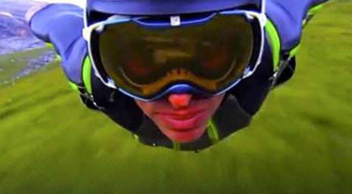 &#039;Yarasa kadın&#039; 10 yaşından beri uçuyor