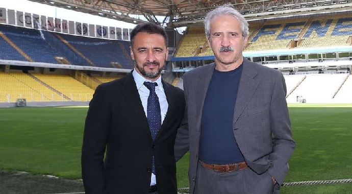 Terraneo'nun listesi hazır, yıldız isimler taraftarları heyecanlandırdı! Terraneo'nun listesi hazır, yıldız isimler taraftarları heyecanlandırdı!