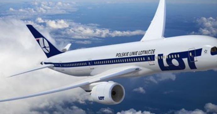 Hackerlar 22 uçağın sistemine saldırı düzenledi