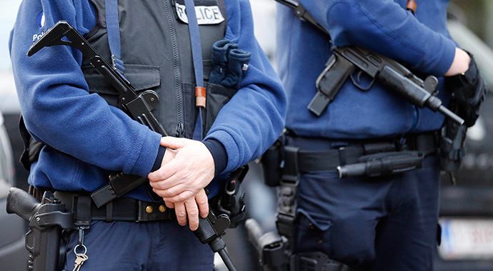 AB, insan kaçakçılarına karşı operasyon başlatıyor