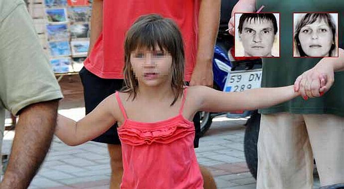 Ölen anne babasının başında 3 gün bekledi