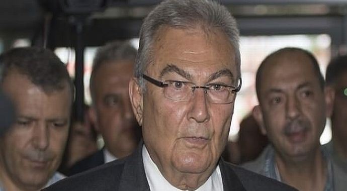 Deniz Baykal: Önce vekiller bir yemin etsin...