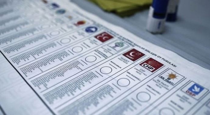 YSK&#039;nın hamlesi &#039;erken seçim mi?&#039; dedirtti
