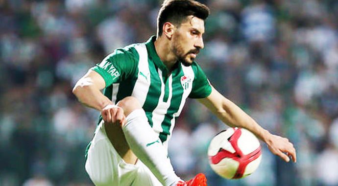 Şener Özbayraklı resmen Fenerbahçe&#039;de!