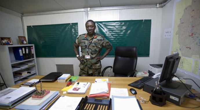 Ruandalı savaş suçu zanlısı Londra'da gözaltına alındı Ruandalı savaş suçu zanlısı Londra'da gözaltına alındı