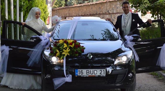 Adres sorduğu adamı öldürdü!