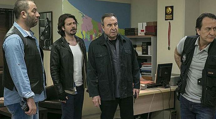 Arka Sokaklar'dan üzen karar! Arka Sokaklar'dan üzen karar!