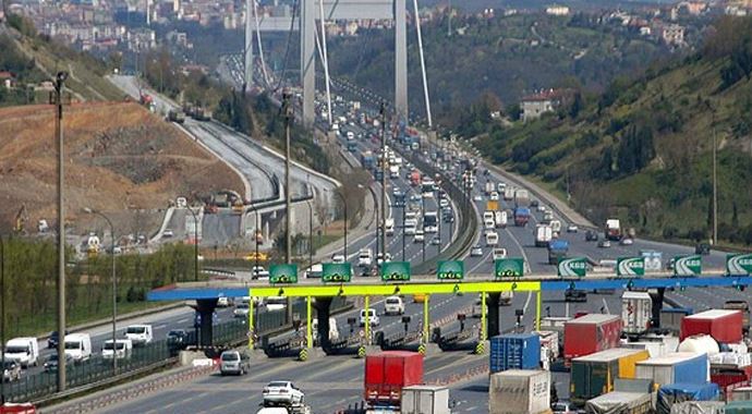 Köprü ve otoyollar para bastı!