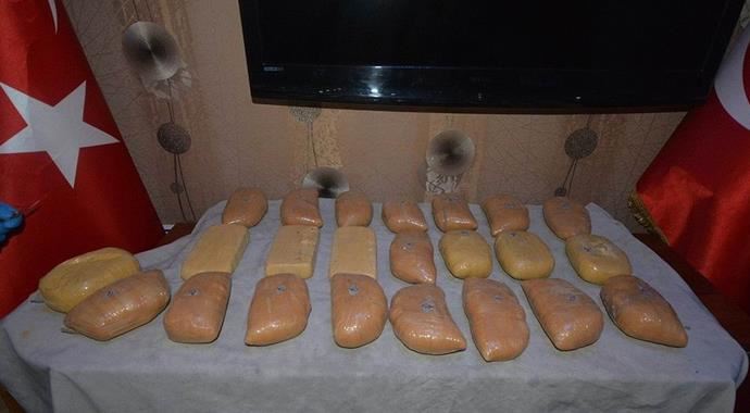 Mardin&#039;de 11 kilo eroin yakalandı