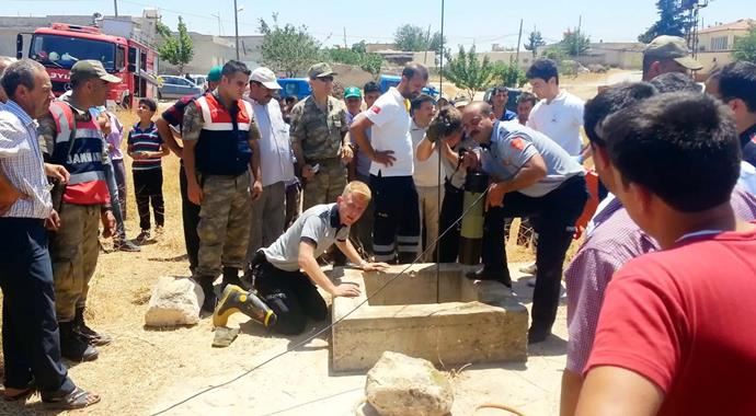 40 metrelik kuyuya düştü! 40 metrelik kuyuya düştü!