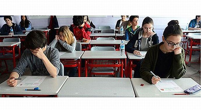 Özel okulların kayıt takvimi iptal edildi!