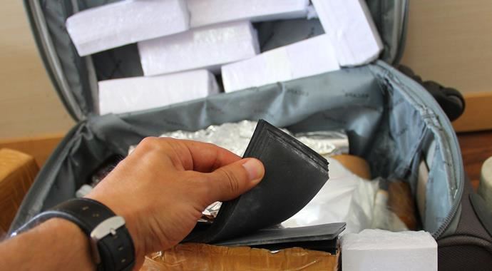 'Paranı slüsyonla çoğaltacağım' diyerek 50 bin dolar dolandırdı