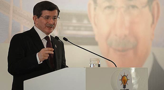 Davutoğlu milletvekilleriyle istişare toplantısı yaptı