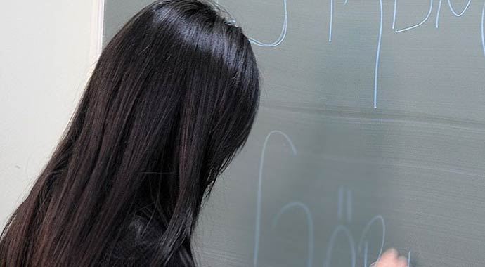 Dershane öğretmenlerinin MEB'e başvuru süresi uzatıldı Dershane öğretmenlerinin MEB'e başvuru süresi uzatıldı