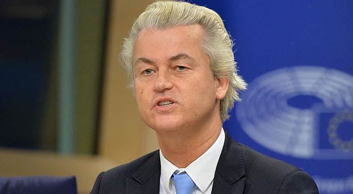 Wilders İslam karşıtı karikatürleri televizyonda yayınladı