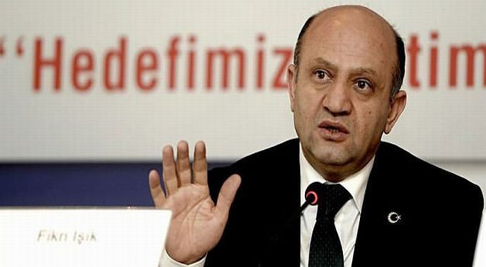 Işık: Acilen 70 bin bilişim uzmanına ihtiyaç var