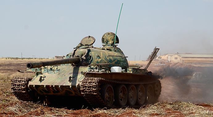 Muhalifler Dera'ya ilerliyor Muhalifler Dera'ya ilerliyor