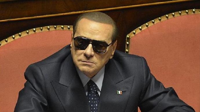 Berlusconi, eski eşine servet ödeyecek Berlusconi, eski eşine servet ödeyecek