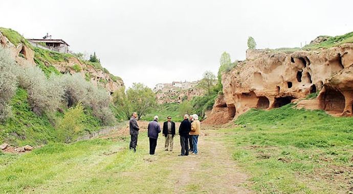 Ihlara Vadisi'ne turist ilgisi artıyor Ihlara Vadisi'ne turist ilgisi artıyor