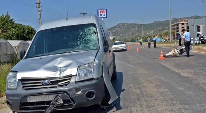 Antalya'da feci kaza, 1 kişi hayatını kaybetti Antalya'da feci kaza, 1 kişi hayatını kaybetti