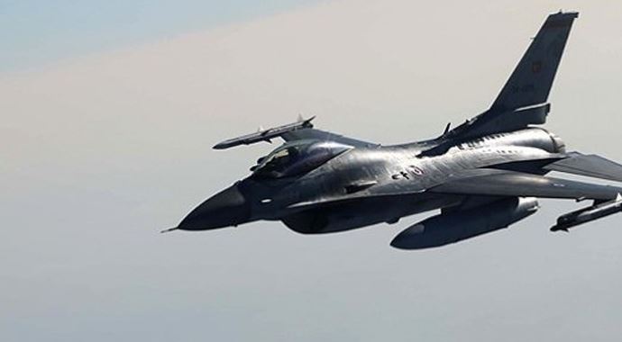 Türk jetlerine Yunan tacizi Türk jetlerine Yunan tacizi