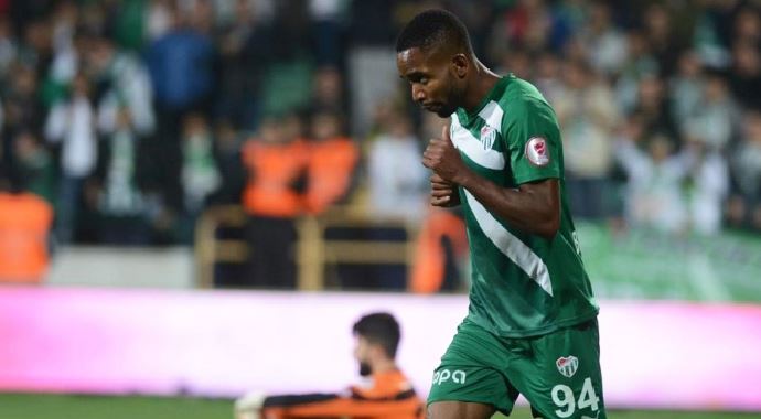 Bakambu Bursaspor'da mutlu Bakambu Bursaspor'da mutlu