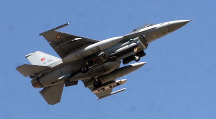 F-16 eğitim uçuşunda düştü! F-16 eğitim uçuşunda düştü!