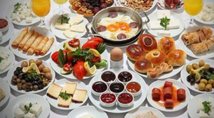 Sahurda çay yerine ne içilmeli? Sahurda çay yerine ne içilmeli?