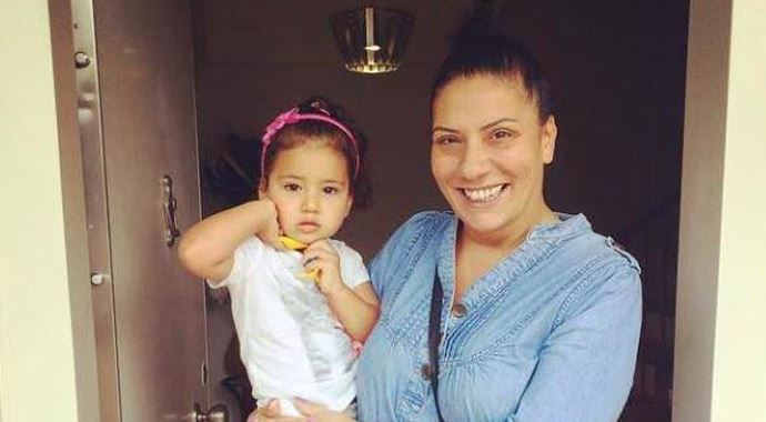 Işın Karaca&#039;nın kızını görenler şaşırıyor