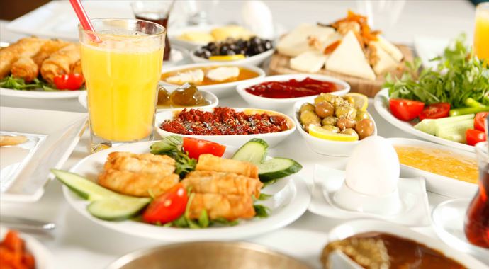 Uzmanlar uyardı! Sahurdan sonra uyumayın Uzmanlar uyardı! Sahurdan sonra uyumayın