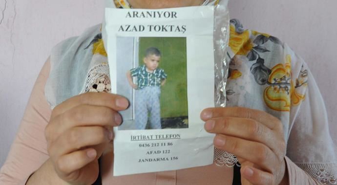 Muş&#039;ta ölü bulunan 3 yaşındaki çocuk toprağa verildi