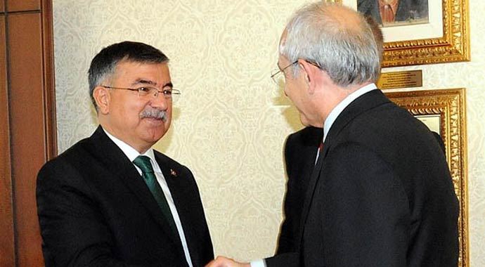 TBMM Başkan adayı Yılmaz Kılıçdaroğlu ile görüştü TBMM Başkan adayı Yılmaz Kılıçdaroğlu ile görüştü