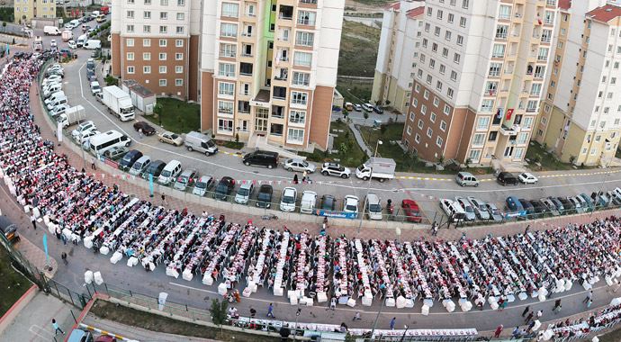 Kardeşlik sofrasında buluştular