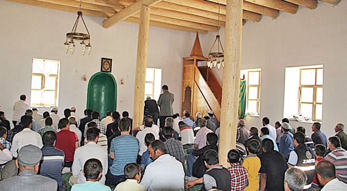 Seyyid Abdülhakim Arvasi Camii hizmete açıldı