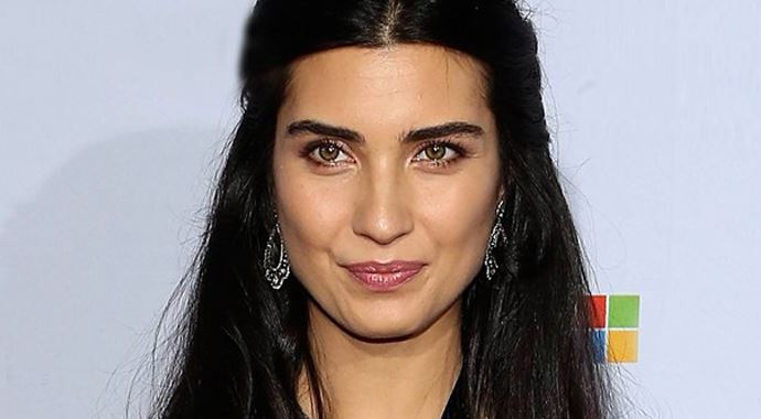Tuba Büyüküstün'den kötü haber Tuba Büyüküstün'den kötü haber