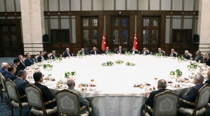 Mobilyacılardan Mimarlar Odasına tepki Mobilyacılardan Mimarlar Odasına tepki