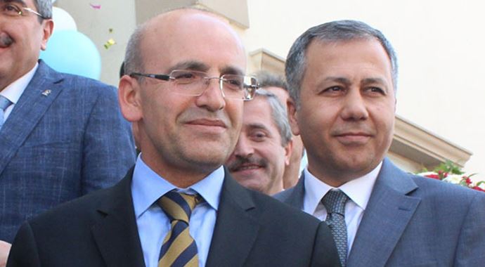 Şimşek: 'Her yüz liralık verginin 21 lirasını sağlığa harcıyoruz' Şimşek: 'Her yüz liralık verginin 21 lirasını sağlığa harcıyoruz'