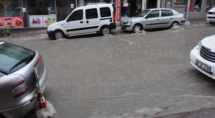 Manisa&#039;da şiddetli yağış