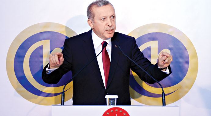 Erdoğan'dan sert tepki: Türkiye'yi terörle anmak alçaklıktır