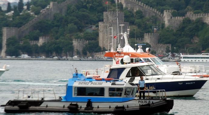 Boğaz'da kaybolan 2 kişiyi arama çalışmalara devam ediyor Boğaz'da kaybolan 2 kişiyi arama çalışmalara devam ediyor