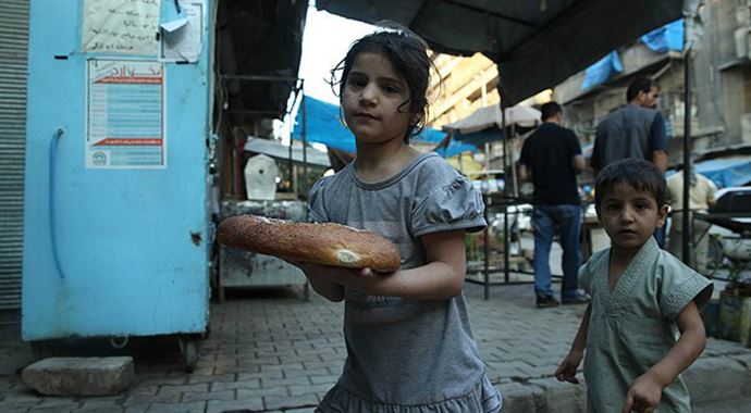 Saldırı altındaki Halep'te Ramazan Saldırı altındaki Halep'te Ramazan