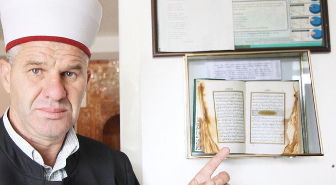 Ateş onu yakamadı Ateş onu yakamadı
