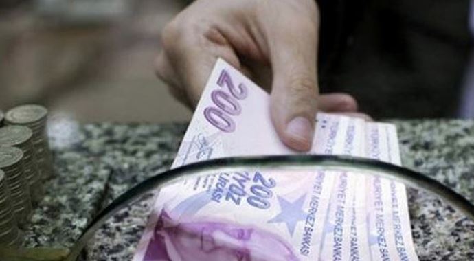 Milyonlarca kişi zam için 3 Temmuz'a odaklandı Milyonlarca kişi zam için 3 Temmuz'a odaklandı