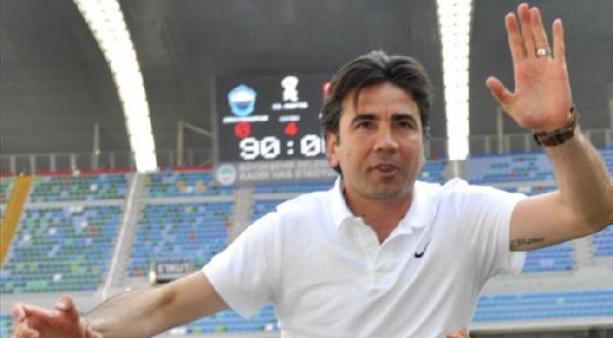 Adana Demirspor, Osman Özköylü ile anlaştı Adana Demirspor, Osman Özköylü ile anlaştı