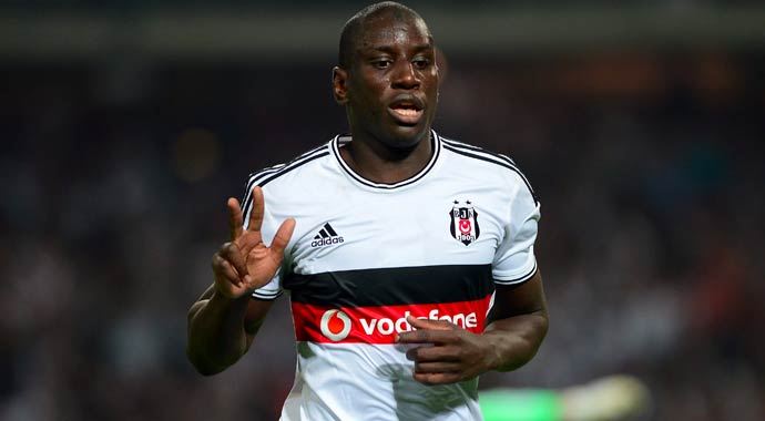 Demba Ba veda etti
