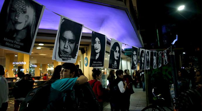 Arjantin'de kadına yönelik şiddete protesto Arjantin'de kadına yönelik şiddete protesto